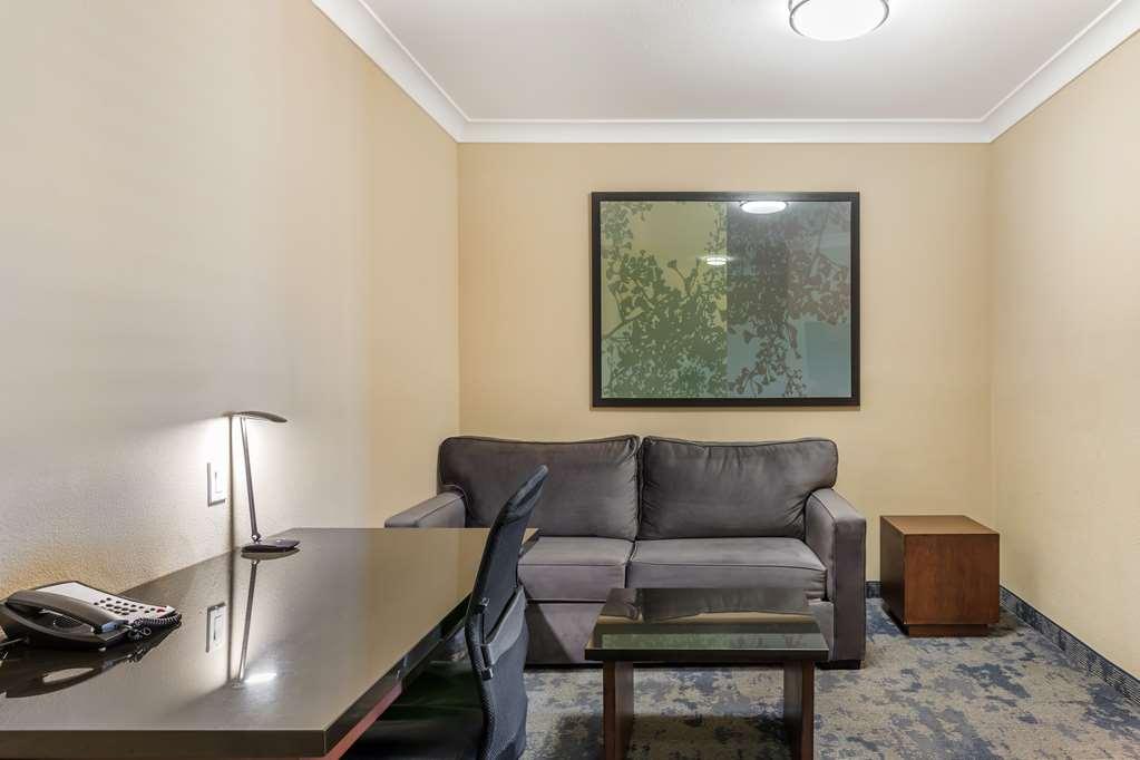 Best Western Plus Avita Suites Торранс Номер фото